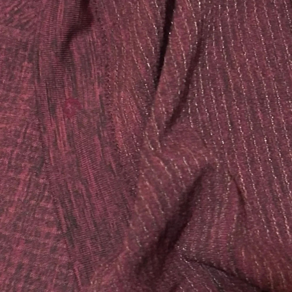 Lululemon Swiftly Tech Long Sleeve Merlot Crew Running Gym Workout Top Shirt
